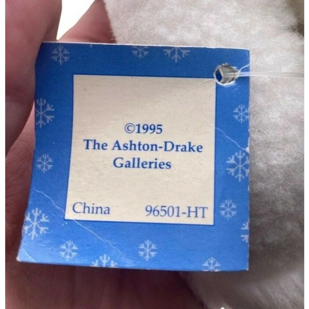 Vintage 1995 Ashton Drake SnowBabies Porcelain Doll Titus Tomescu White Snowsuit